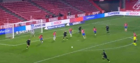 世预赛-国足0-2澳大利亚 无缘直通世界杯