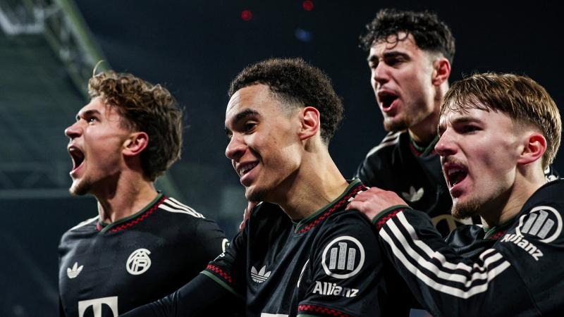 西部第六岌岌可危！火箭输球+5大坏消息，37岁杜兰特过度消耗，乌度卡遭质疑